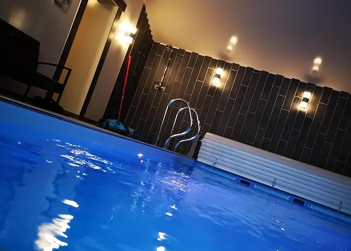 Hotel/restaurant C'vall فندق Urepel